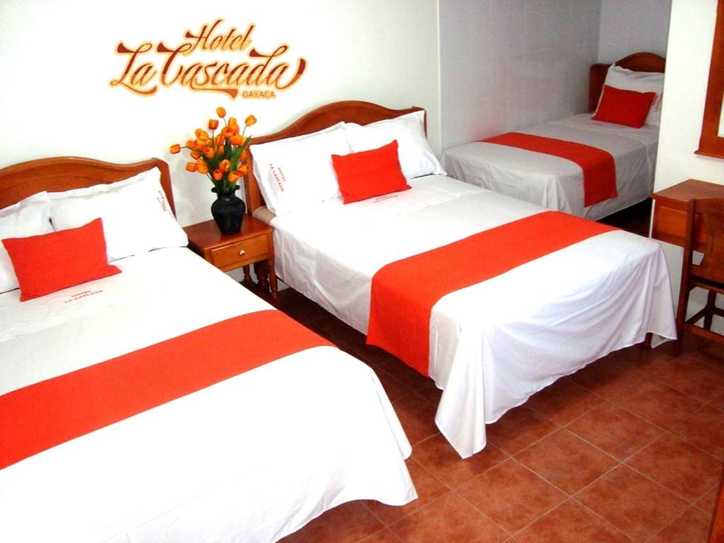Отель Hotel La Cascada, Оахака-де-Хуарес