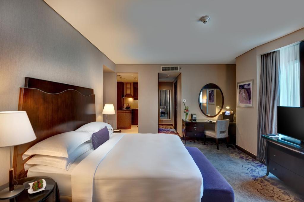 Двухместный (Классический двухместный номер с 1 кроватью) отеля Rose Rayhaan by Rotana - Dubai, Дубай