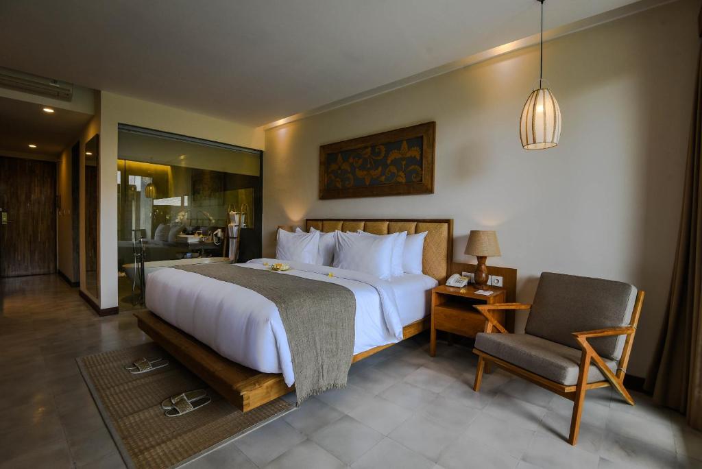 Сьюит (Люкс с видом на бассейн), Purana Suite Ubud