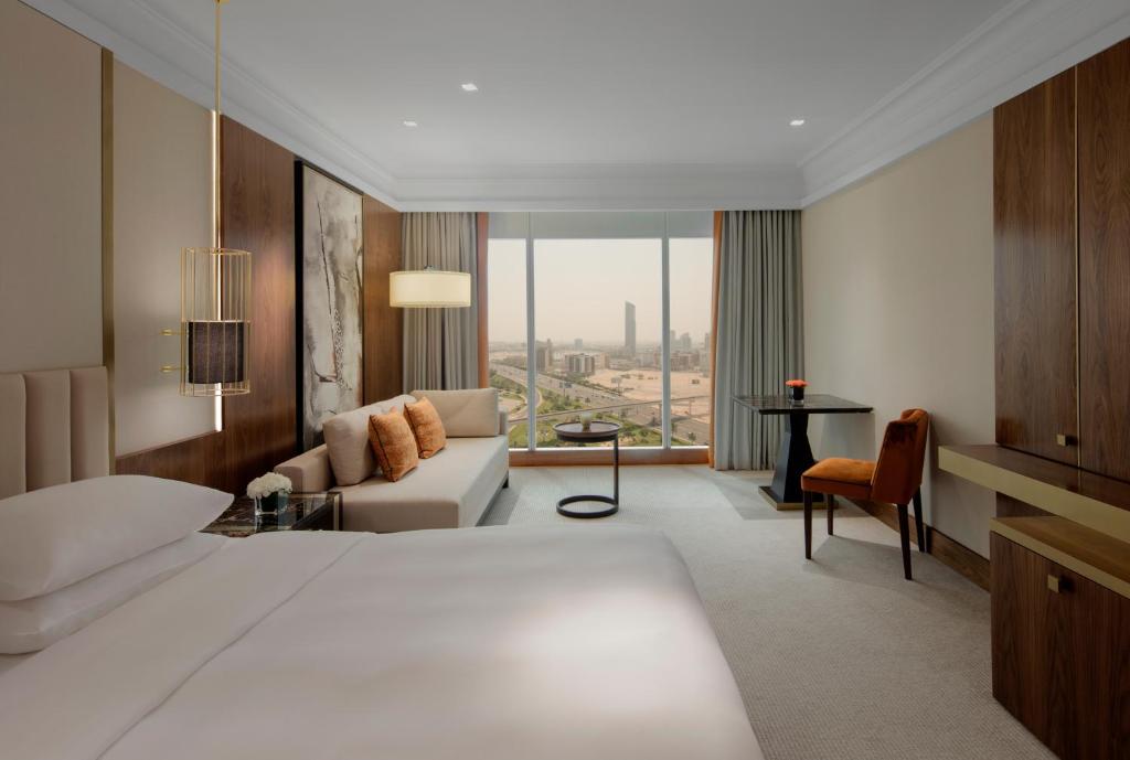 Двухместный (Номер «Гранд») отеля Grand Hyatt Dubai, Дубай