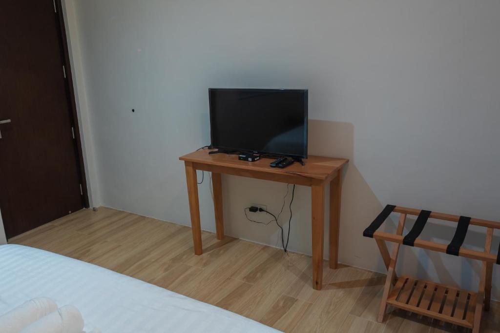 Двухместный (Номер с кроватью размера «king-size»), Arceli's Place - BGC Access