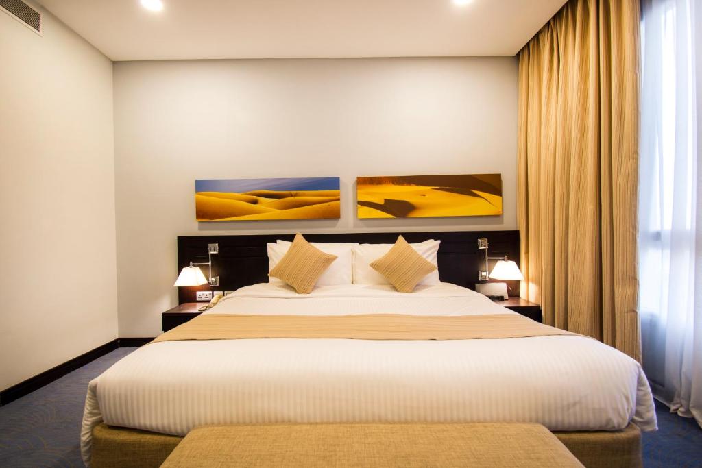 Сьюит (Люкс с 2 спальнями) отеля City Seasons Hotel & Suites Muscat, Маскат