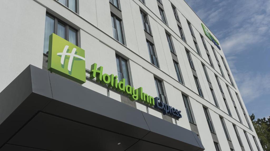 Holiday Inn Express - Wiesbaden, an IHG Hotel