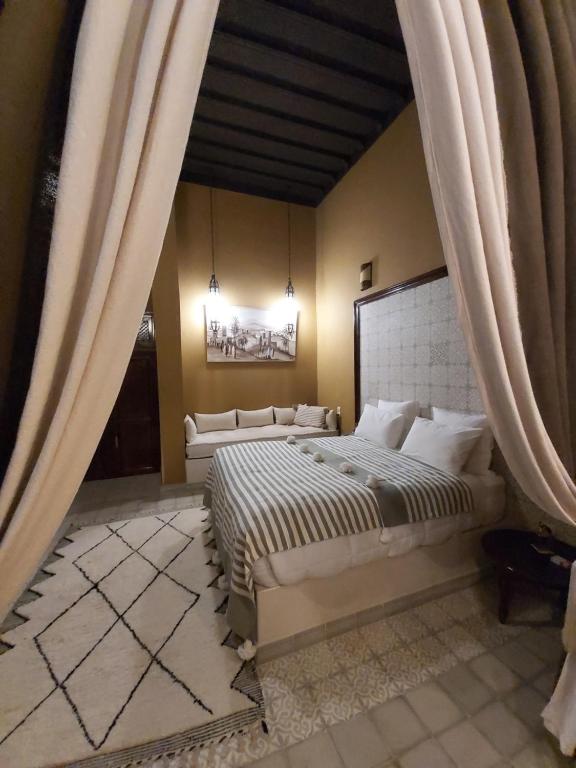 Сьюит (Люкс Sultana), Riad Les Nuits de Marrakech