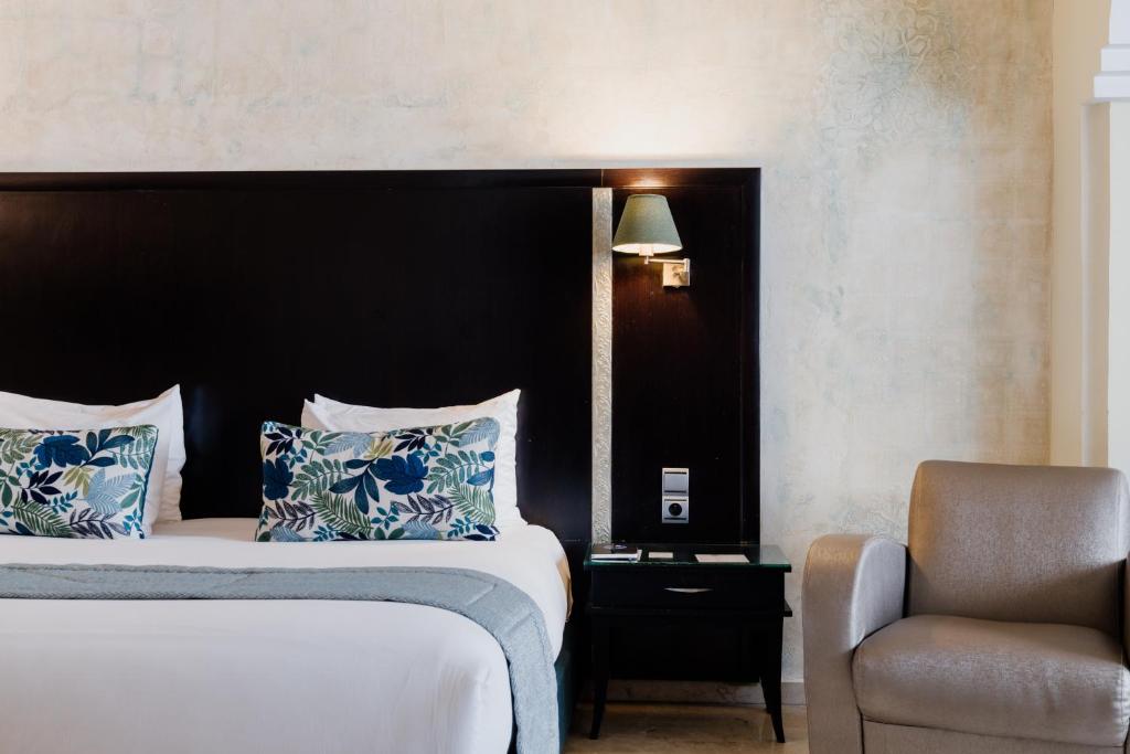 Двухместный (Номер Делюкс с кроватью размера «king-size») отеля Hôtel Diwan Casablanca, Касабланка