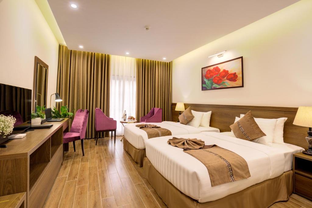 Двухместный (Улучшенный двухместный номер с 1 кроватью или 2 отдельными кроватями и видом на сад) отеля Heaven Gate Hotel O Quy Ho, Лаокай