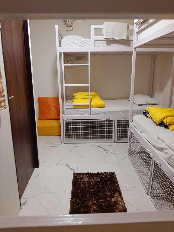 Двухместный (Стандартный двухместный номер с 1 кроватью или 2 отдельными кроватями) хостела Sprinklers, Нью-Дели