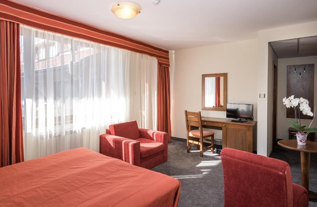 Двухместный (Двухместный номер с 1 кроватью или 2 отдельными кроватями) отеля Evelina Palace Hotel, Банско