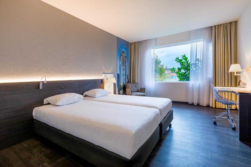 Двухместный (Двухместный номер с 2 отдельными кроватями и душем) отеля Postillion Hotel Dordrecht, Роттердам
