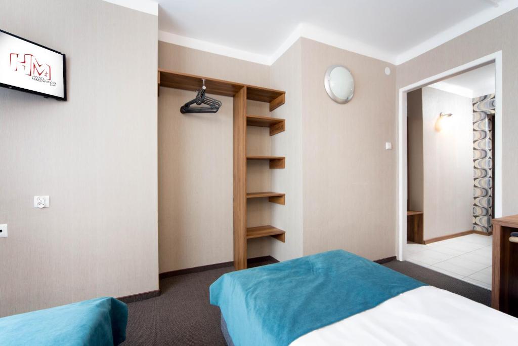 Двухместный (Стандартный двухместный номер с 2 отдельными кроватями) отеля Hotel Mazowiecki, Лодзь