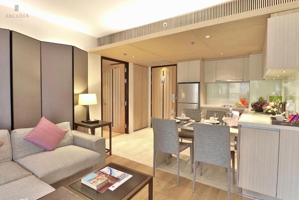 Сьюит (Люкс с 2 спальнями), Отель Arcadia Suites Ploenchit Sukhumvit by Compass Hospitality