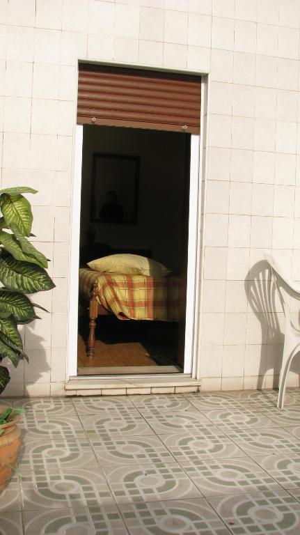Двухместный (Двухместный номер с 1 кроватью и террасой) гостевого дома Residencial Porto Novo - Alojamento Local, Порту