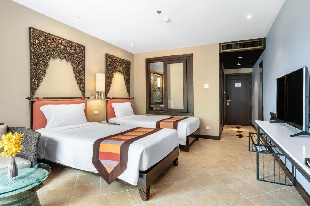 Двухместный (Двухместный номер Делюкс с 1 кроватью или 2 отдельными кроватями и видом на море) курортного отеля Garden Cliff Resort And Spa, Паттайя