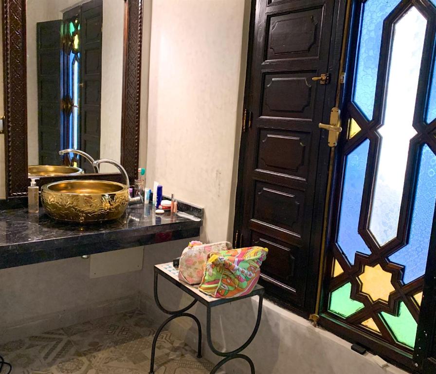 Двухместный (Улучшенный двухместный номер с 1 кроватью) отеля Riad 58 Blu, Марракеш