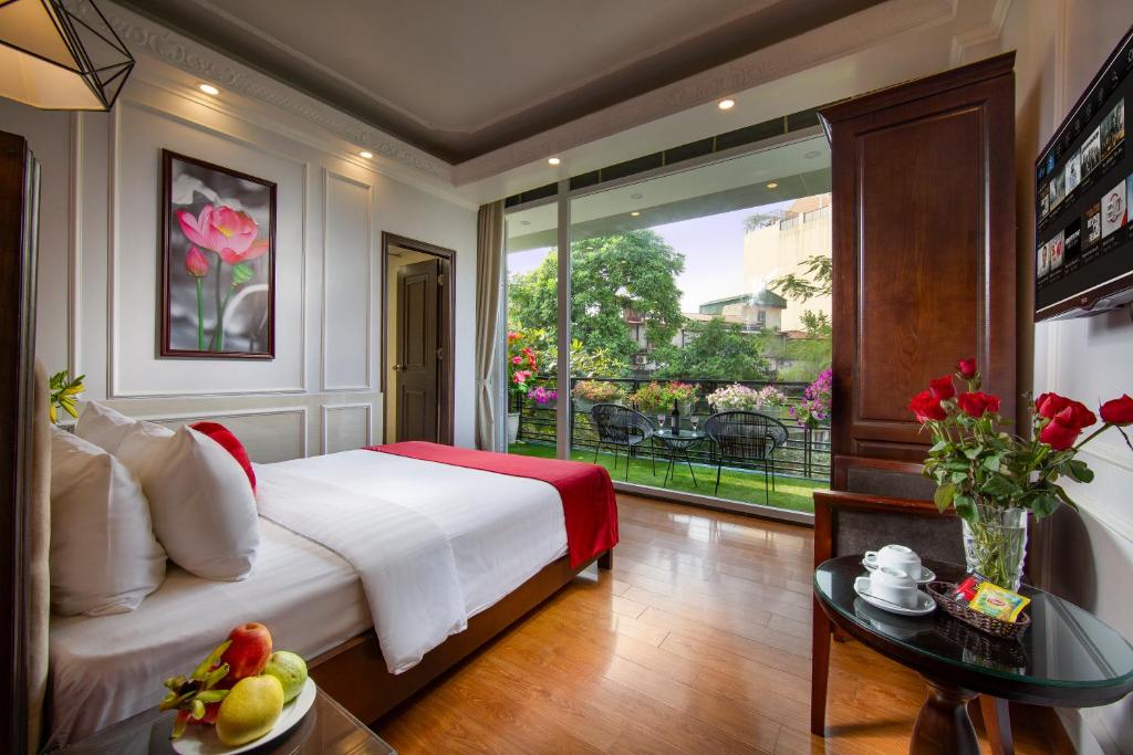 Отель Hanoi Royal Palace Hotel 2, Ханой