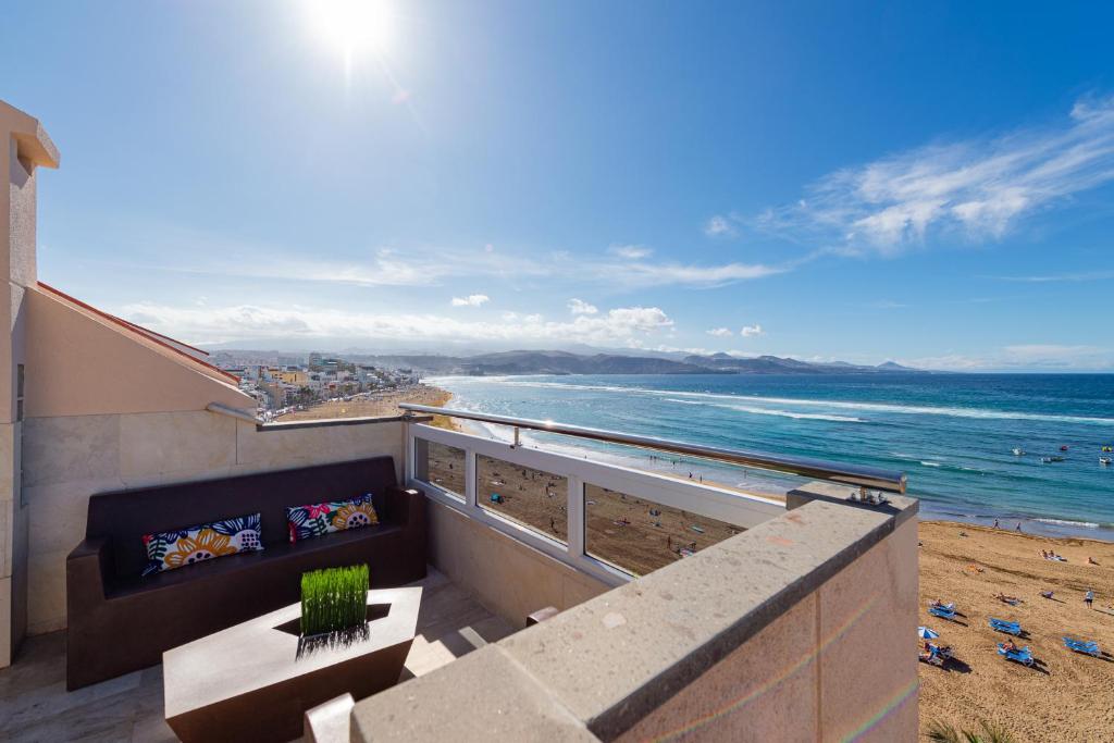 Awesome 3 bedrooms front line terrace by canarias getaway