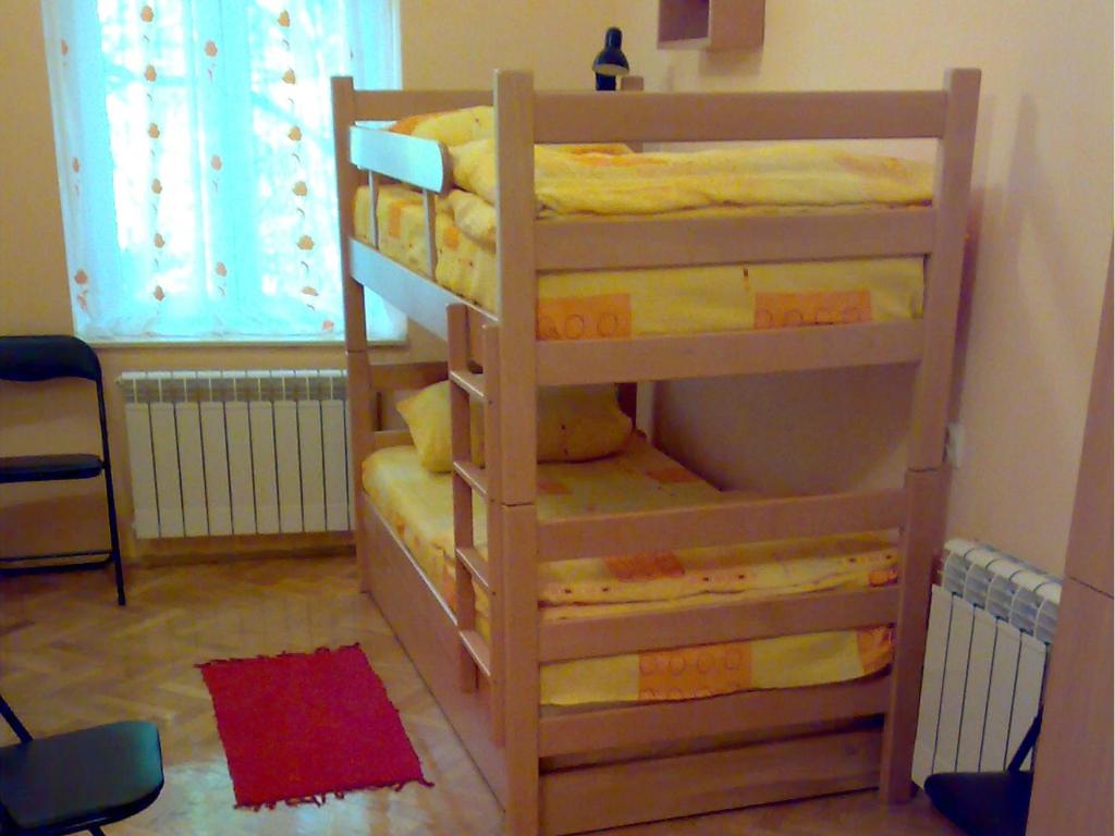 Четырехместный (Четырехместный номер с общей ванной комнатой) хостела Hostel M, Белград