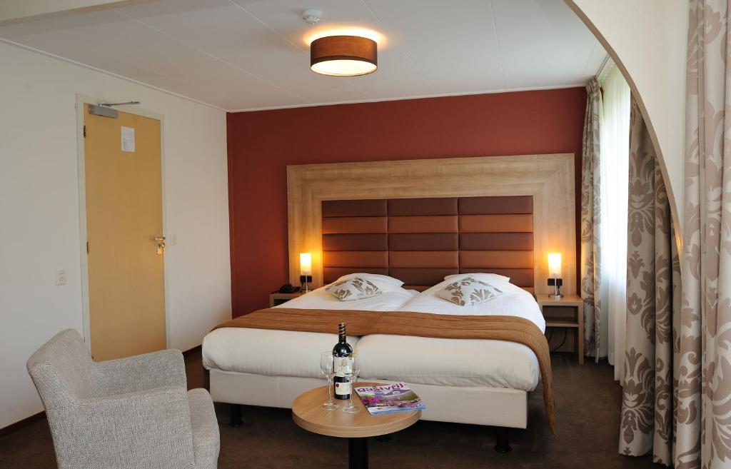 Двухместный (Двухместный номер «Комфорт» с 1 кроватью) отеля Hotel de Landmarke, Оотмарсум
