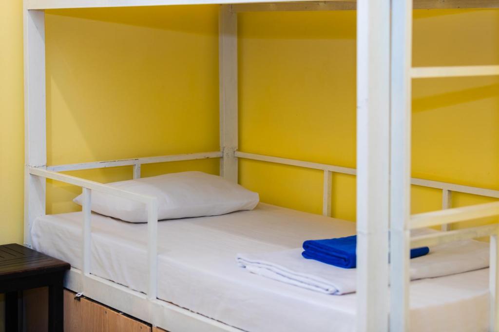 Одноместный (Кровать в общем 4-местном номере для мужчин и женщин) виллы Bayon Shadow Villa, Сием Рип