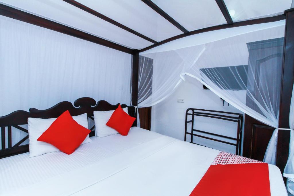Трехместный (Staycation Offer - Standard Triple Room) отеля Chami Villa Bentota, Бентота