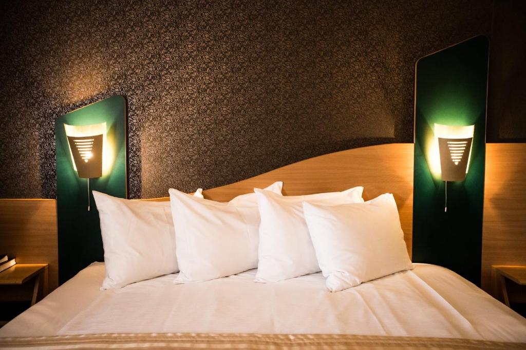 Двухместный (Двухместный номер 3* бизнес-класса с 1 кроватью или 2 отдельными кроватями) отеля Ambassador Hotel, Тимишоара