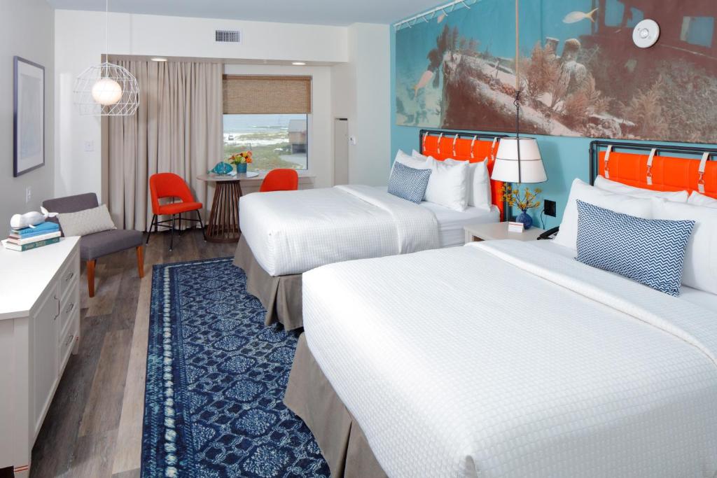 Двухместный (Номер с кроватью размера «queen-size» - Подходит для гостей с ограниченными физическими возможностями) курортного отеля Hotel Indigo, Галф-Шорс