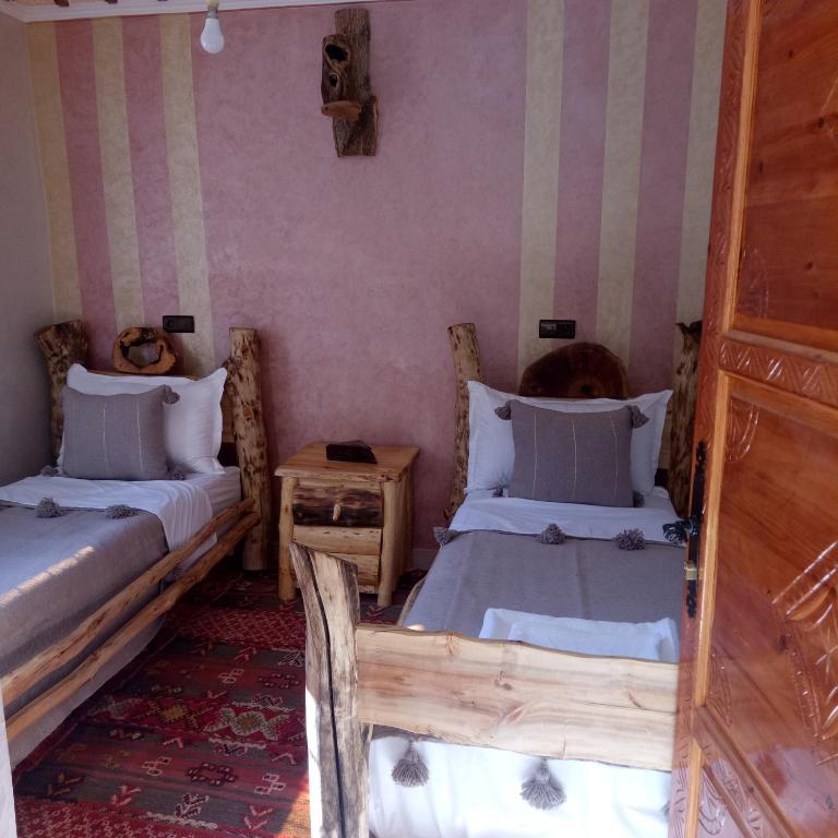 Двухместный (Бюджетный двухместный номер с 2 отдельными кроватями) отеля Mount Toubkal Lodge, Имлиль