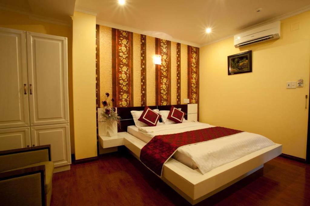 Двухместный (Стандартный двухместный номер с 1 кроватью) отеля Linh Phuong 2 Hotel, Кантхо