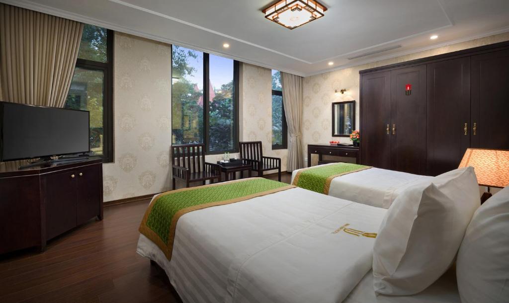Двухместный (Двухместный номер Делюкс с 2 отдельными кроватями) отеля Binh Anh Hotel Hanoi, Ханой