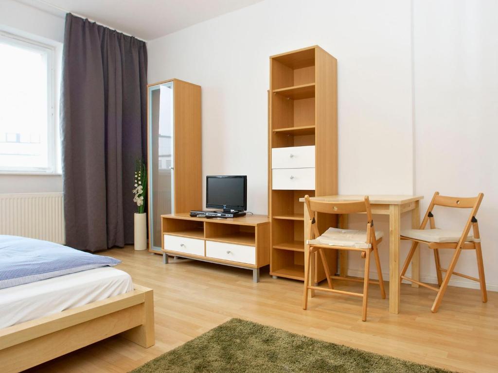 Апартаменты (Комфортные апартаменты (2 взрослых) - пл. Olivaerplatz 18), BearlinCity Apartments - City Center West