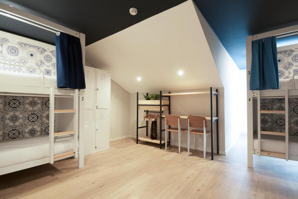 Номер (Кровать в общем 6-местном номере для мужчин и женщин), Rodamon Lisboa Hostel