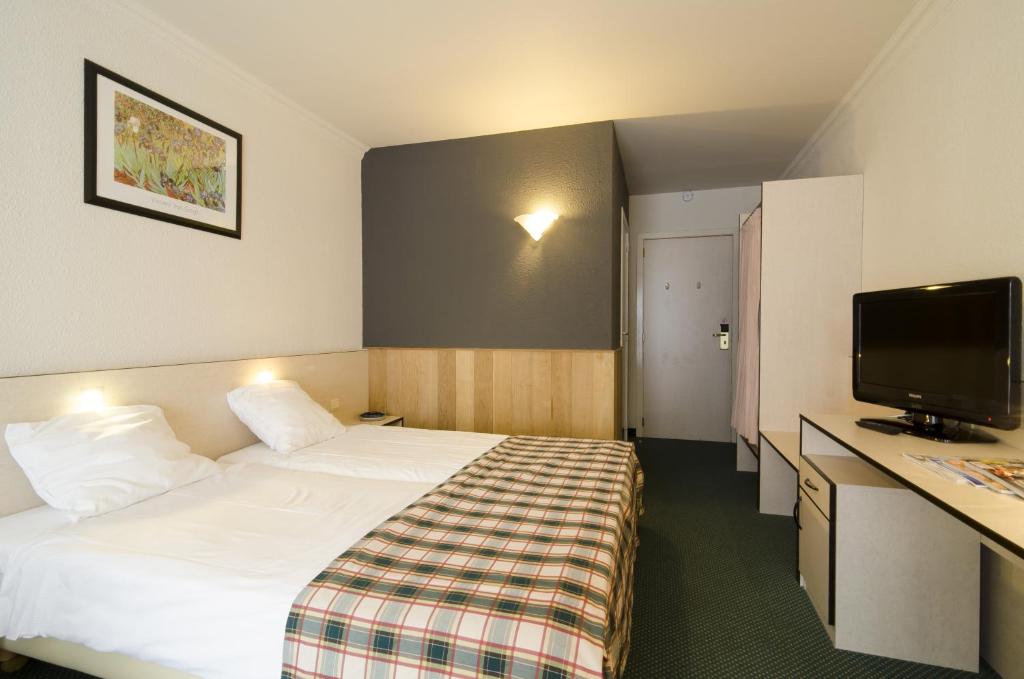 Двухместный (Специальное предложение - Двухместный номер с 2 отдельными кроватями) отеля Hotel Prins Boudewijn, Кнокке-Хейст