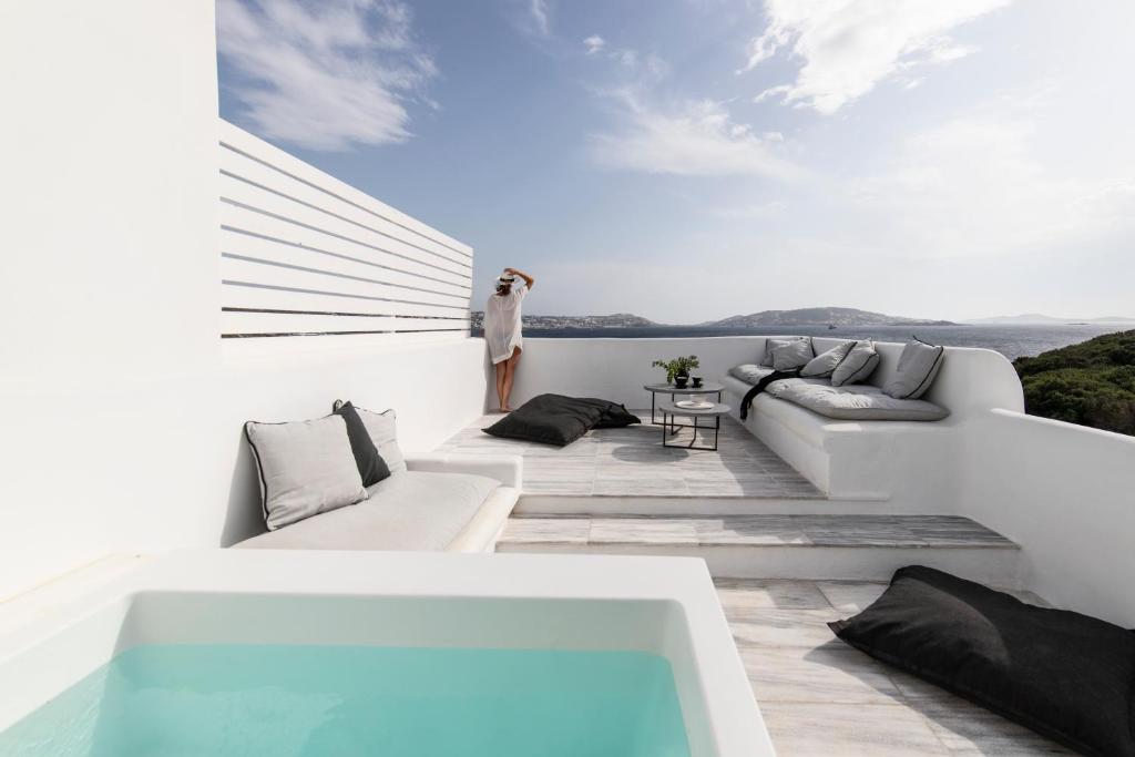 Апартаменты (Мезонет Nimbus с собственной гидромассажной ванной и видом на море) отеля Nimbus Mykonos, Агиос-Стефанос, Эгейские острова