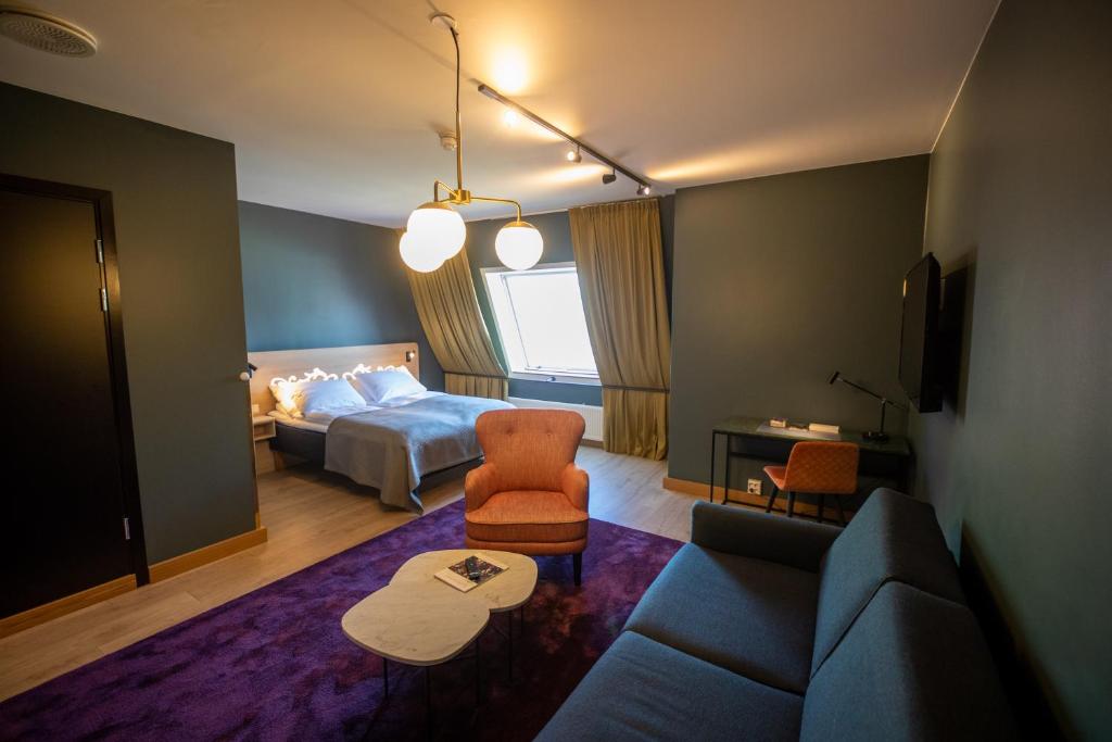 Двухместный (Двухместный номер Делюкс с 2 отдельными кроватями) отеля Hotell Bondeheimen, Осло