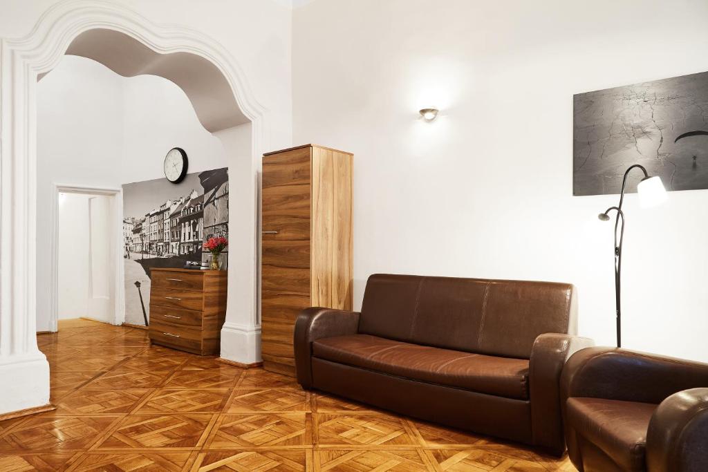 Апартаменты (Апартаменты с 2 спальнями и видом на город - Лиловый), Krakow For You Budget Apartments