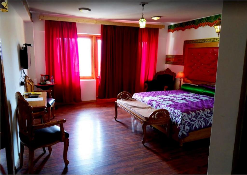 Двухместный (Двухместный номер Супер Делюкс с 1 кроватью или 2 отдельными кроватями) отеля Grand Himalaya, Лех