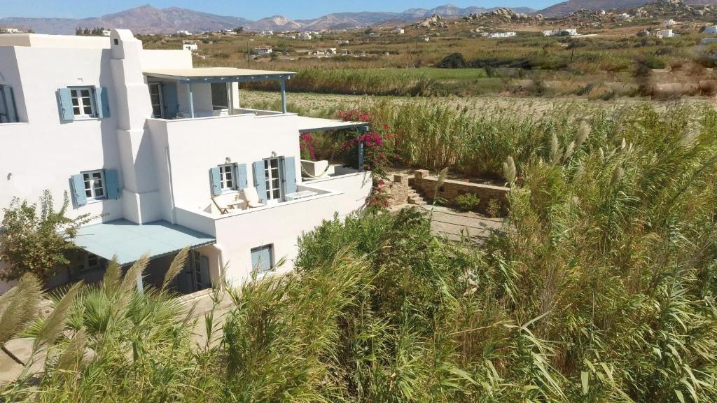 Вилла (Вилла с 3 спальнями), Seaside Naxos | Holiday Villas