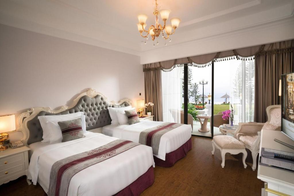 Двухместный (Deluxe Twin - Fullboard) курортного отеля Vinpearl Ha Long Bay Resort, Халонг