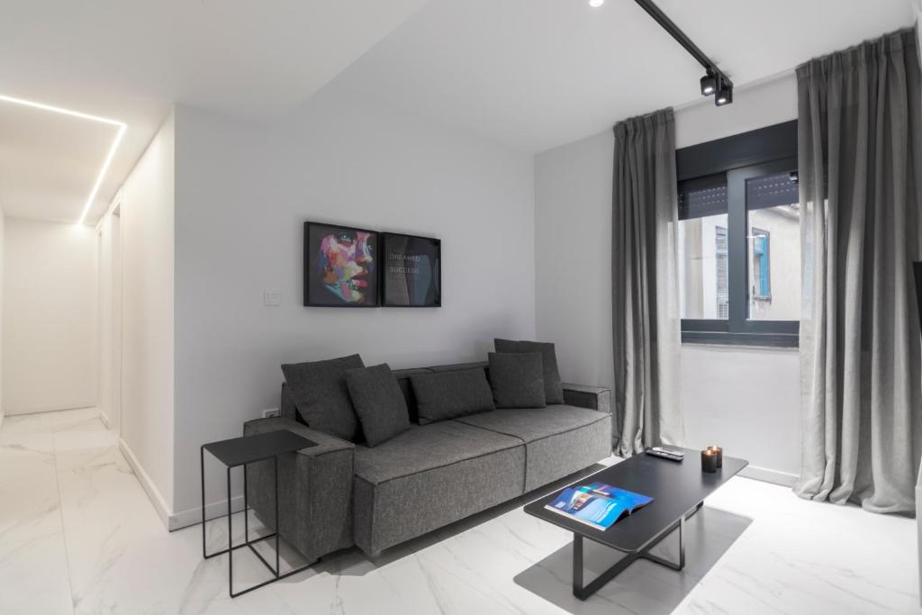 Апартаменты (Апартаменты с 2 спальнями и патио), Heritage Boutique Apartments