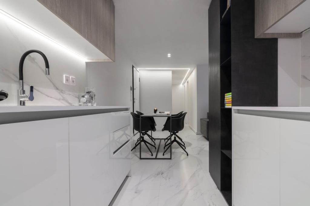 Апартаменты (Апартаменты с 2 спальнями и патио), Heritage Boutique Apartments