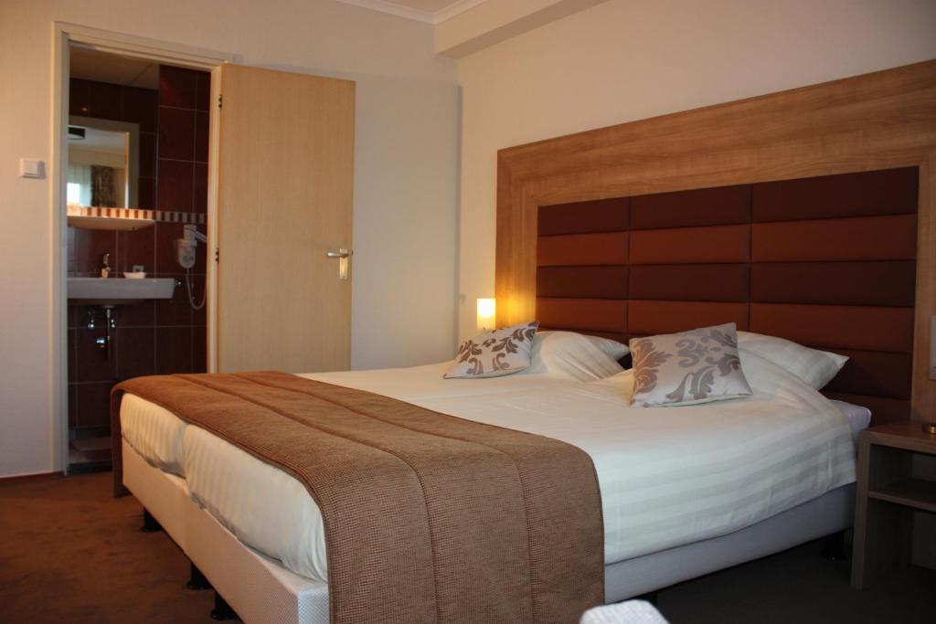 Двухместный (Стандартный двухместный номер с 1 кроватью) отеля Hotel de Landmarke, Оотмарсум