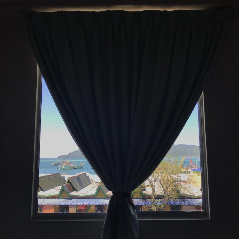 Двухместный (Стандартный двухместный номер с 1 кроватью или 2 отдельными кроватями), Iskandar Sinsuran Guesthouse