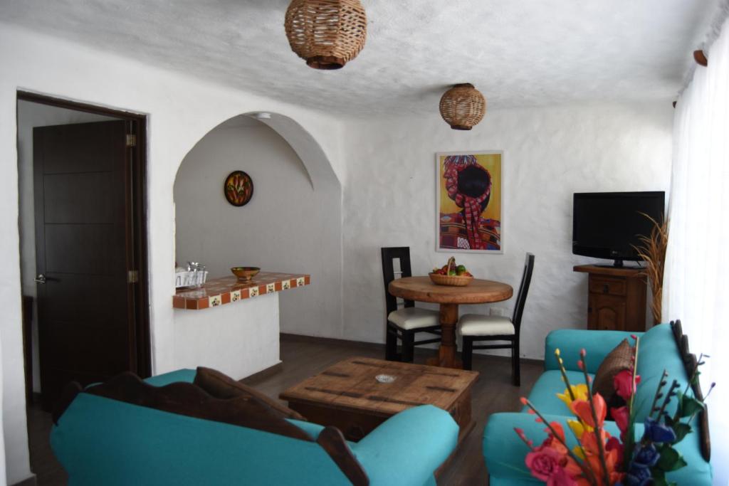 Сьюит (Полулюкс), Hacienda Vallarta Suites en Playa los Muertos - SOLO ADULTOS