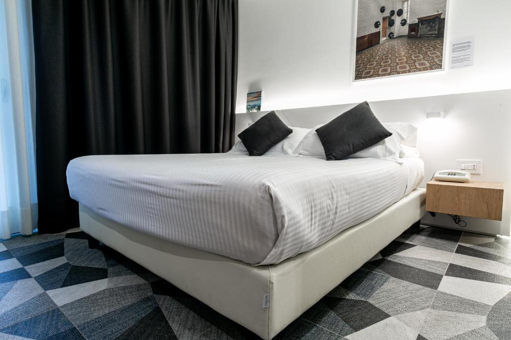 Двухместный (Улучшенный номер с кроватью размера «queen-size») отеля Best Western Hotel Cappello d'Oro, Бергамо
