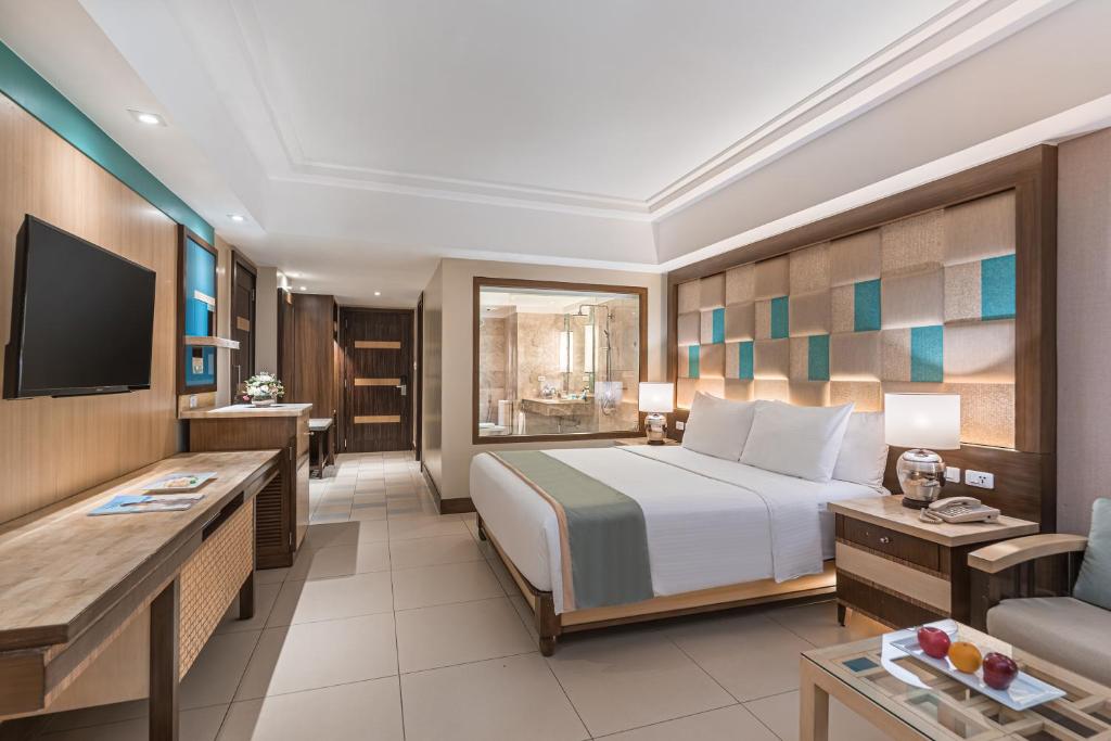 Двухместный (Номер «Премьер») курортного отеля Henann Resort Alona Beach, Панглао