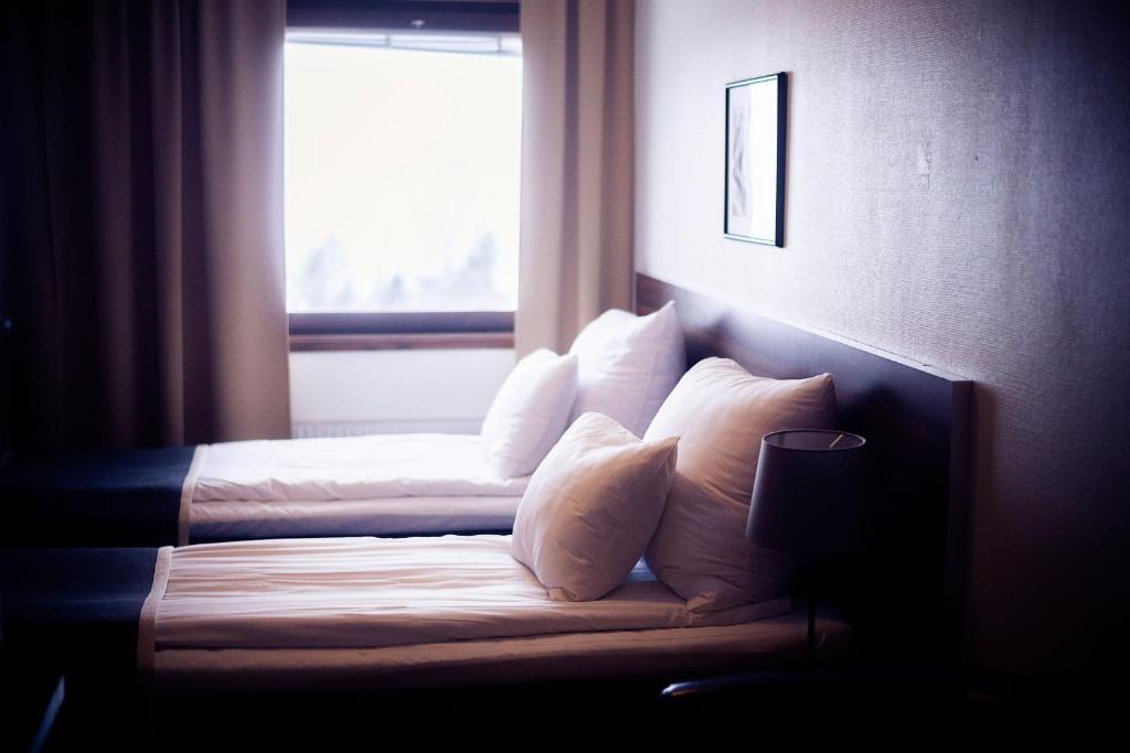 Двухместный (Двухместный номер с 1 кроватью или 2 отдельными кроватями) отеля Hotell Wilhelmina, Вильхельмина