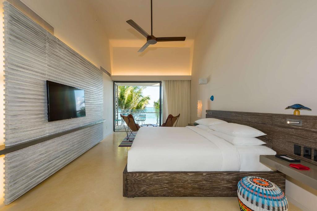 Двухместный (Номер с кроватью размера «king-size» - Вид на пляж), Andaz Mayakoba - a concept by Hyatt