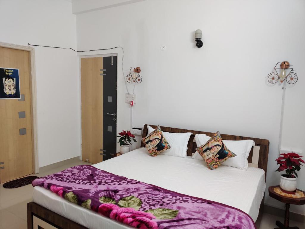 Двухместный (Двухместный номер Делюкс с 1 кроватью и балконом), Hostel Karwaan Jaipur