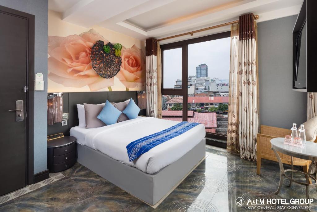 Двухместный (Представительский двухместный номер с 1 кроватью) отеля A & EM - Phan Boi Chau, Хошимин