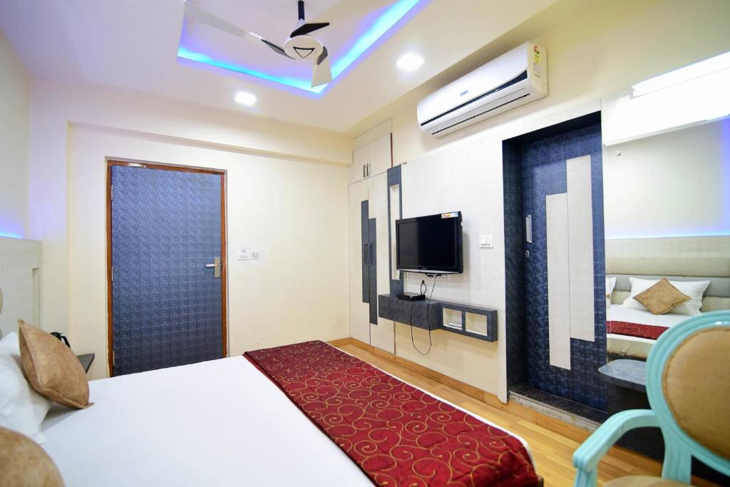 Двухместный (Номер Делюкс) отеля Hotel Shyampurya Palace, Джайпур